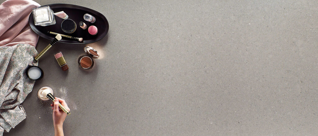 fossil-gray-quartz-kitchen-countertops