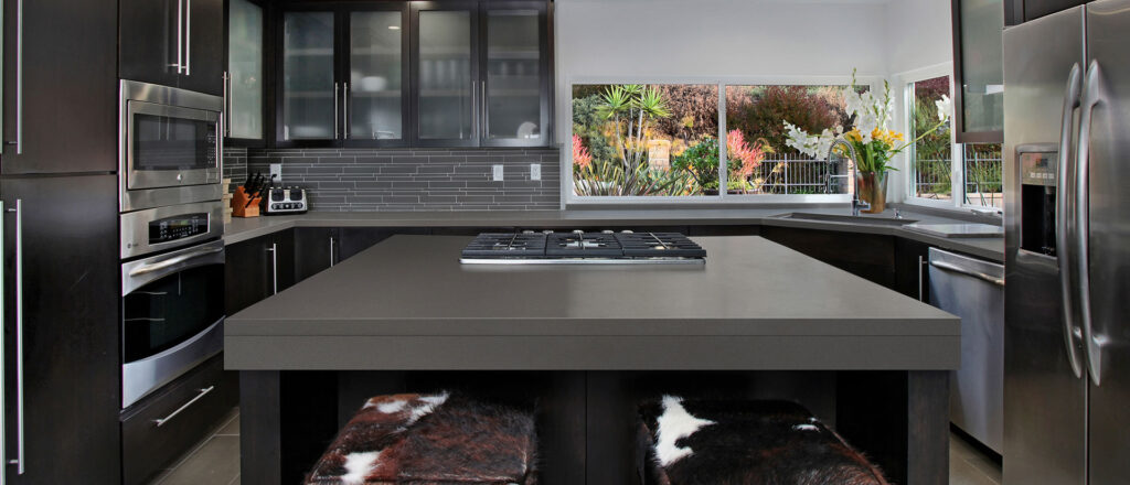 manhattan-gray-quartz-countertops